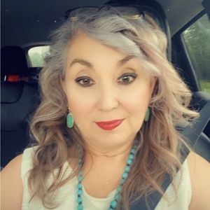 Meet your Posher, Mary Ann